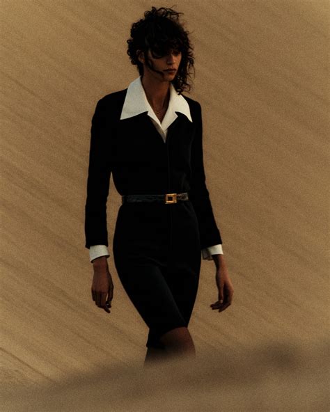 sfilata nel deserto ysl|Yves Saint Laurent: la sfilata primavera/estate 2021 .